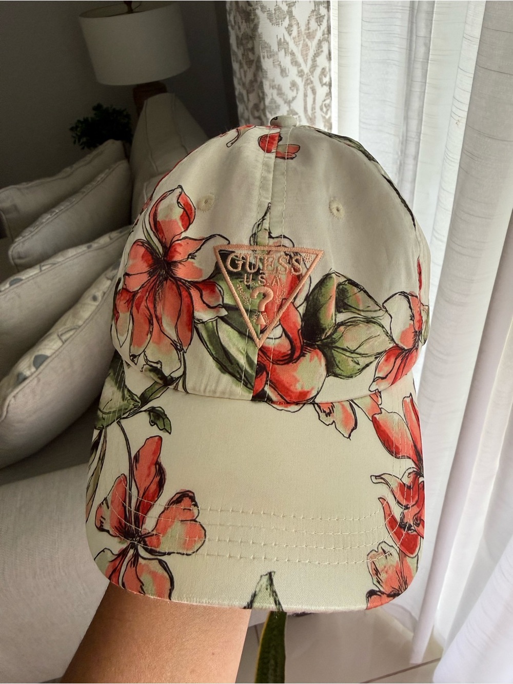 GUESS Cream Baseball Cap with Peach Floral Print
